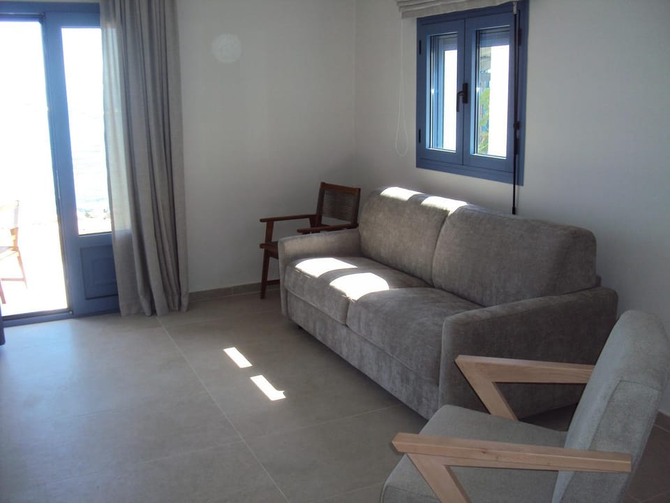 Artaki Beach WAVES Apartment Apartment in Messenia