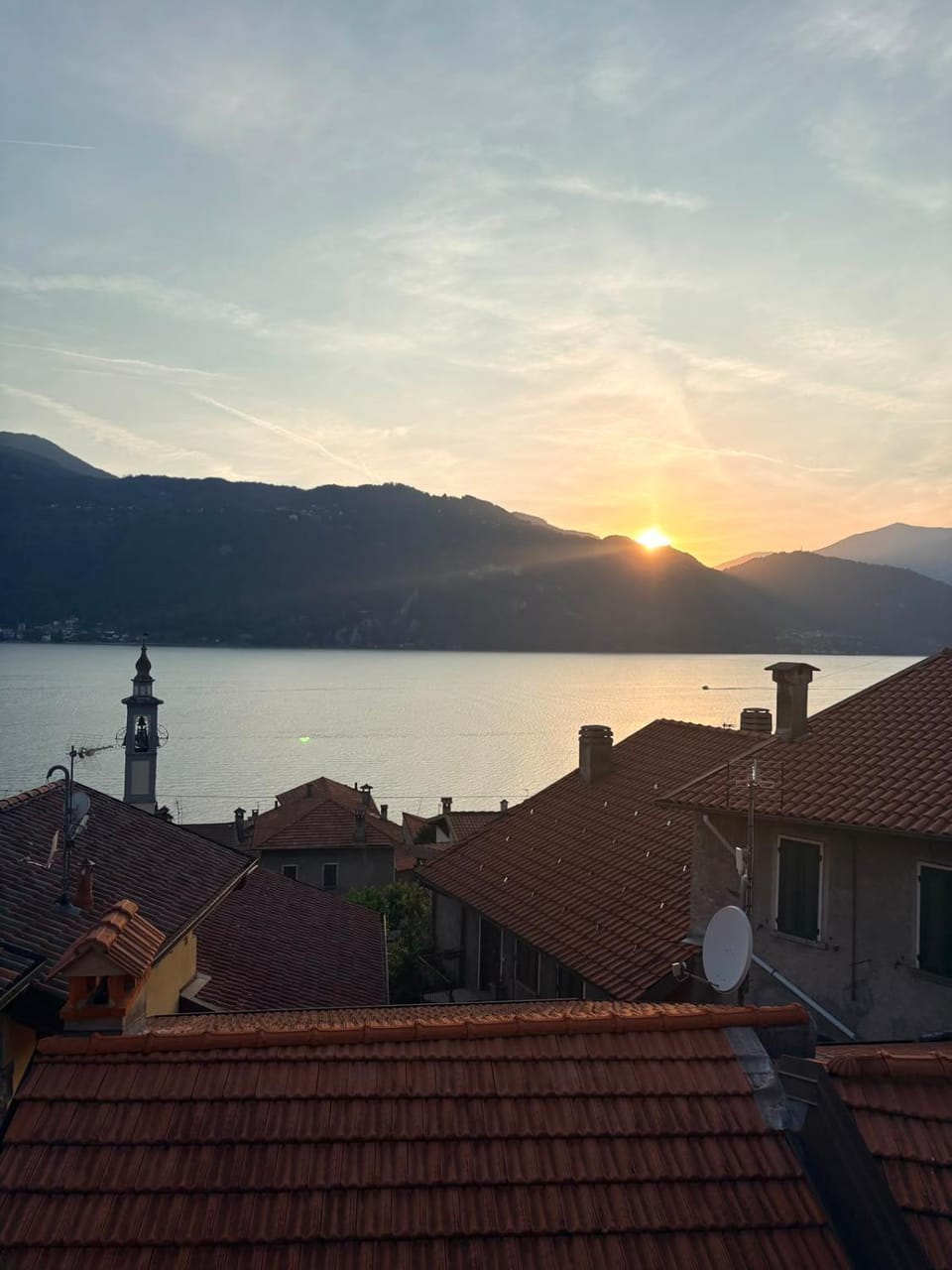 Natural landscape, Lake view, Mountain view, Sunset