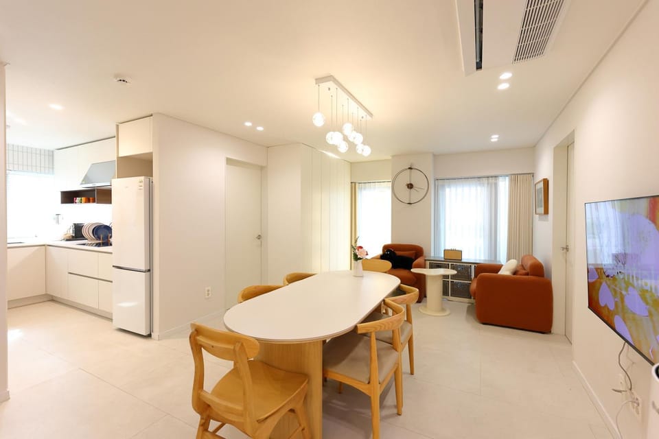 #NewlyOpened #Seoulmate #Hongdae #Yeonnam Apartment in Seoul