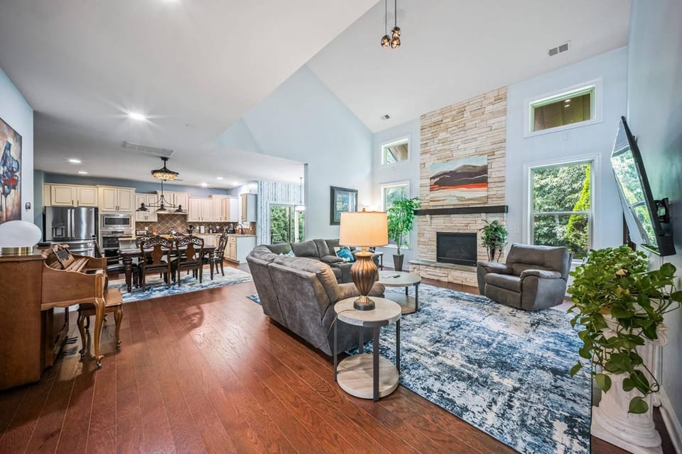 The Blue Crown Manor at Concord Estates House in Kannapolis