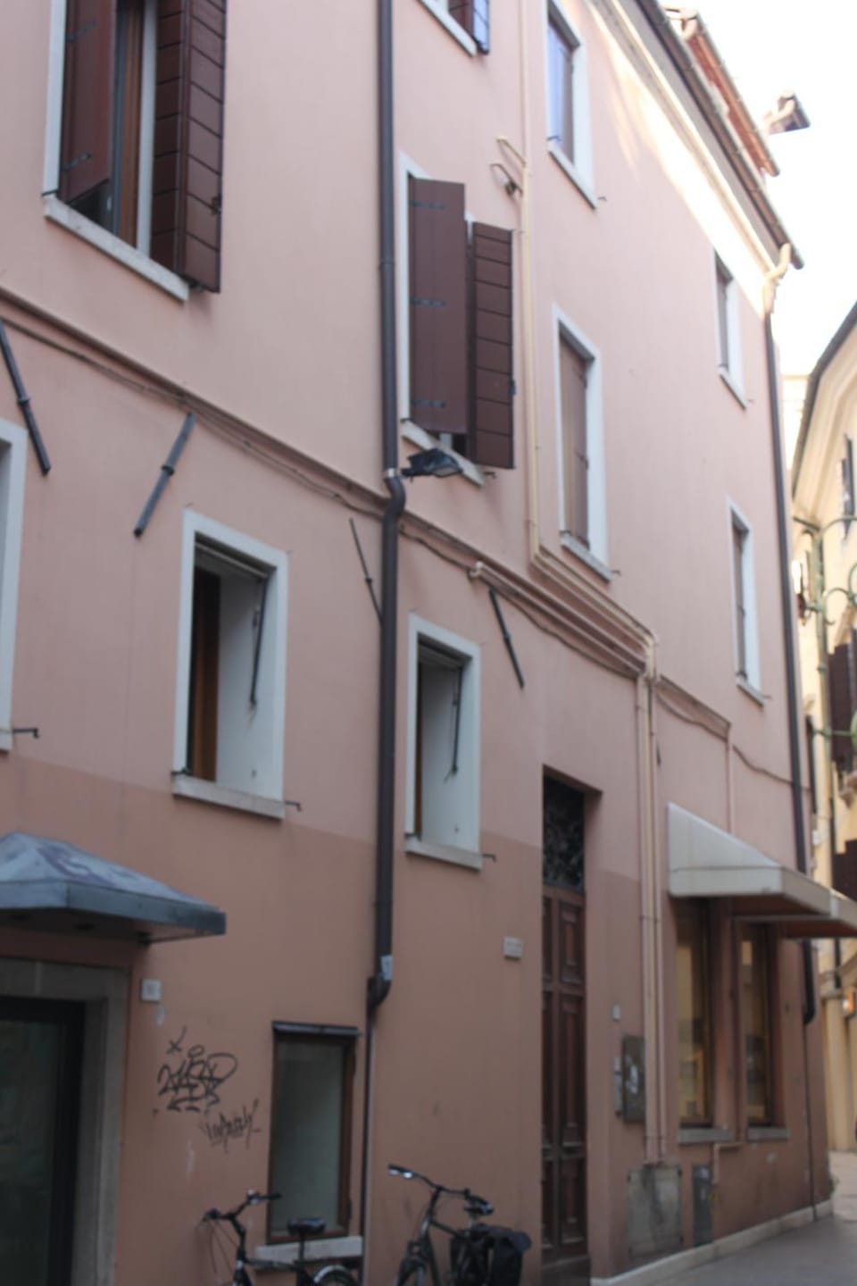 Property building, Street view
