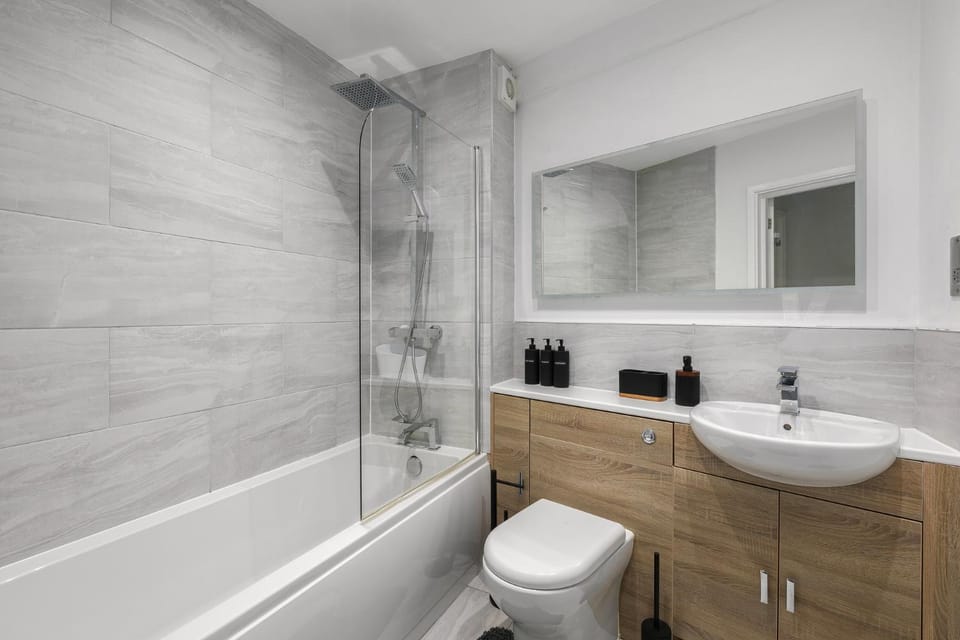 Stylish 2BDR 2BA Flat with Chic Interiors Apartment in Birmingham