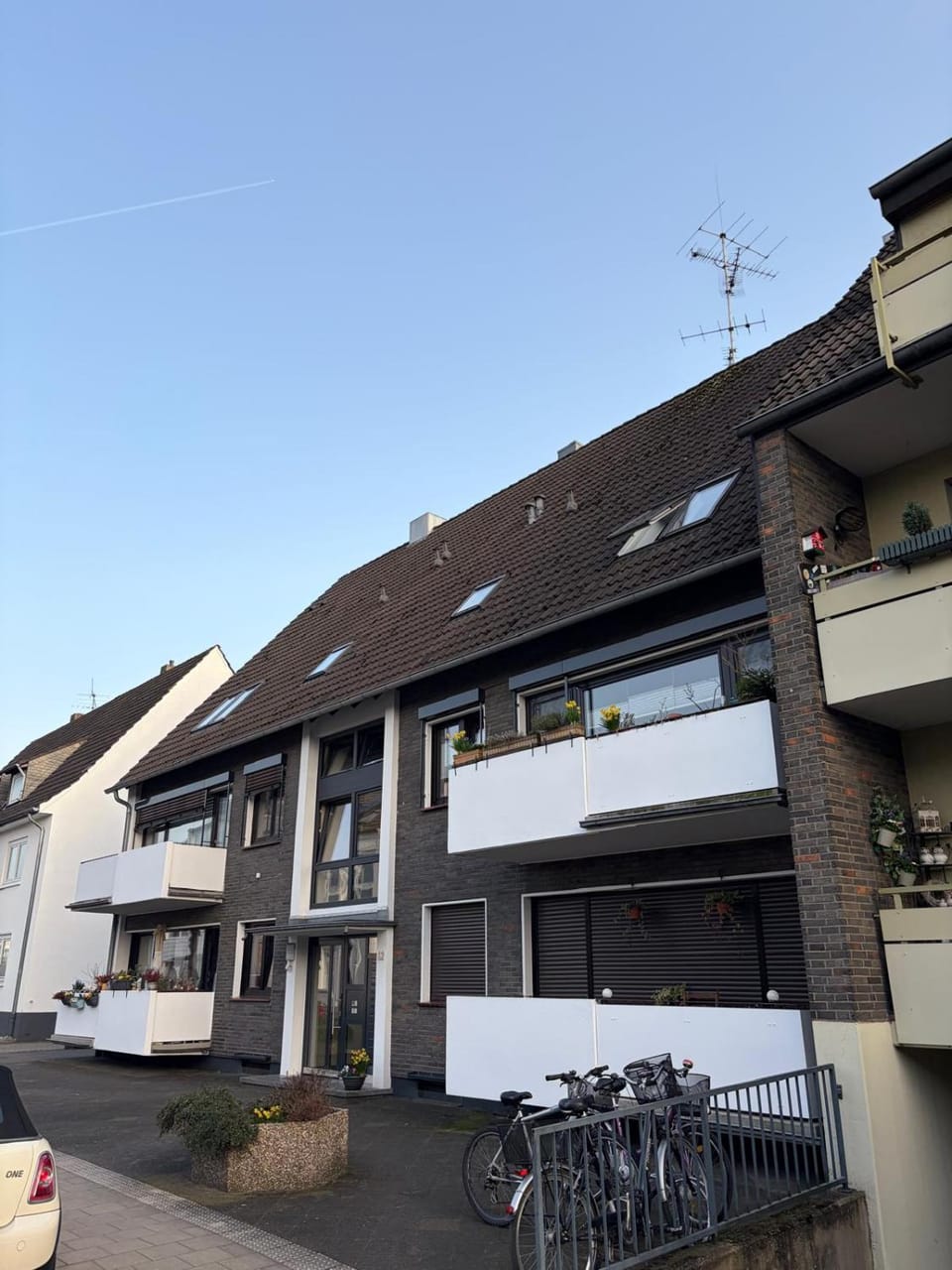 Suites Near Düsseldorf Apartment in Hilden