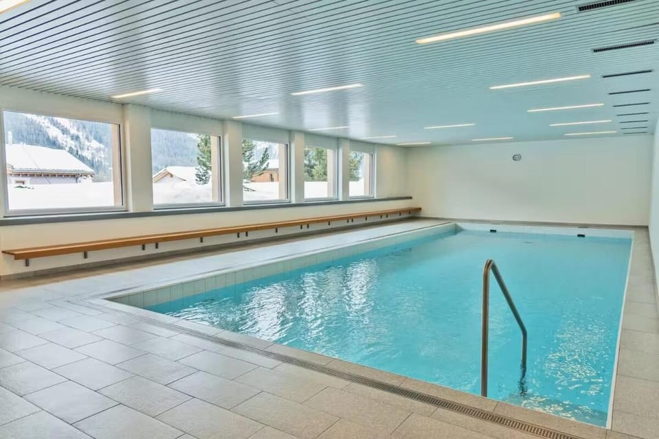 Sauna, Swimming pool