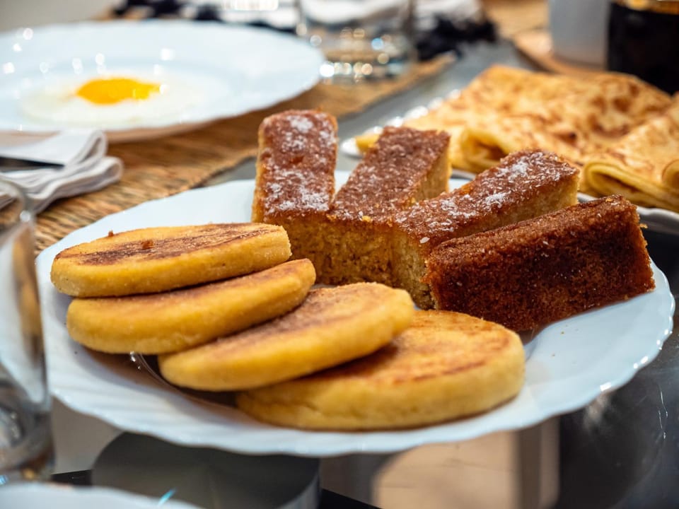 Breakfast, Continental breakfast