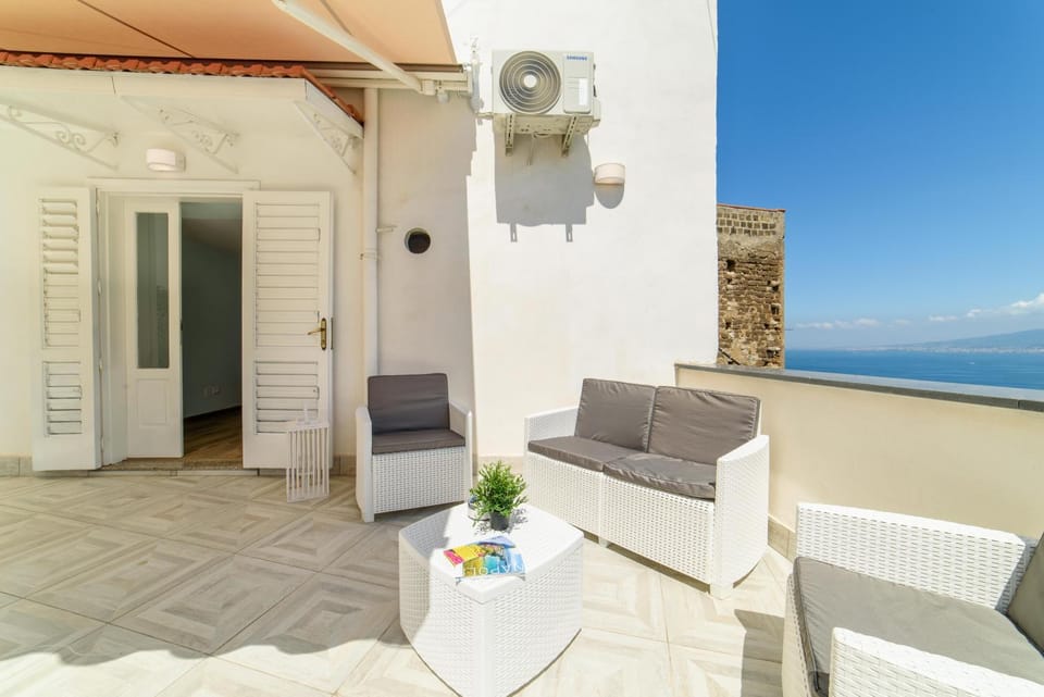 Patio, Day, View (from property/room), Balcony/Terrace, Sea view