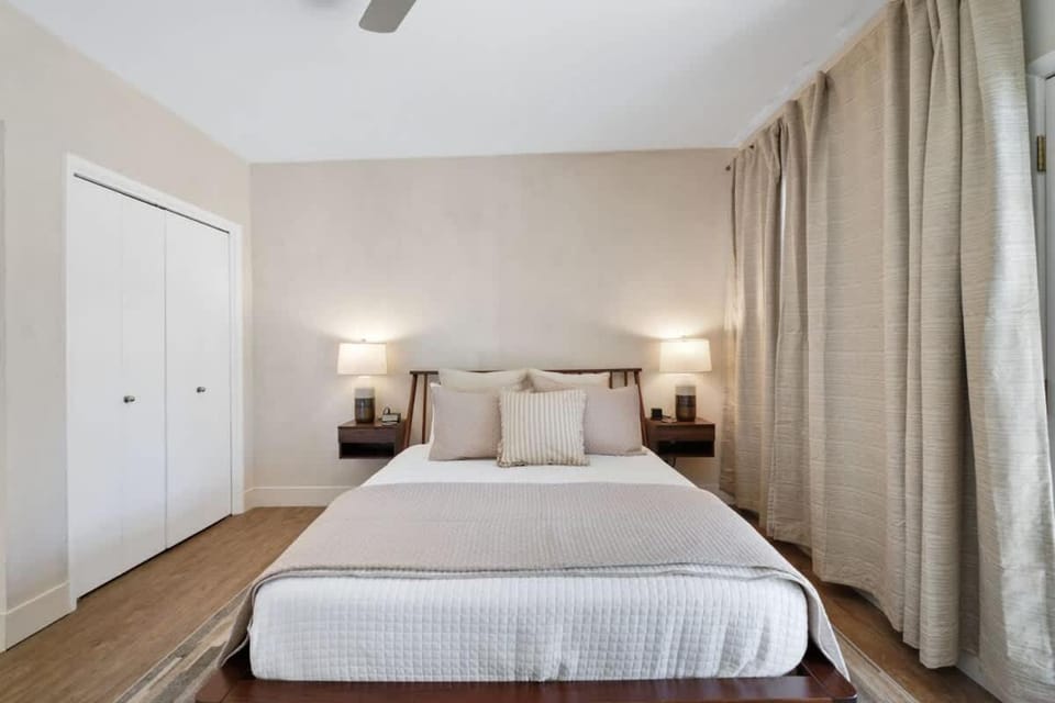 Pool & Pet Friendly-Walk to Udall Park House in Tucson