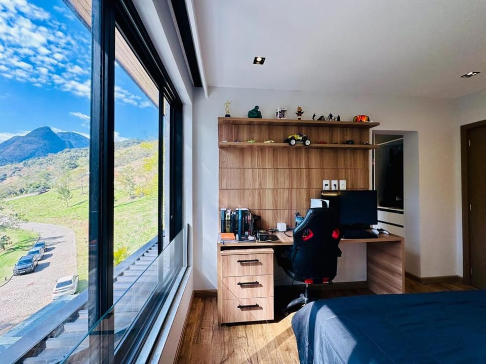 Natural landscape, TV and multimedia, Mountain view