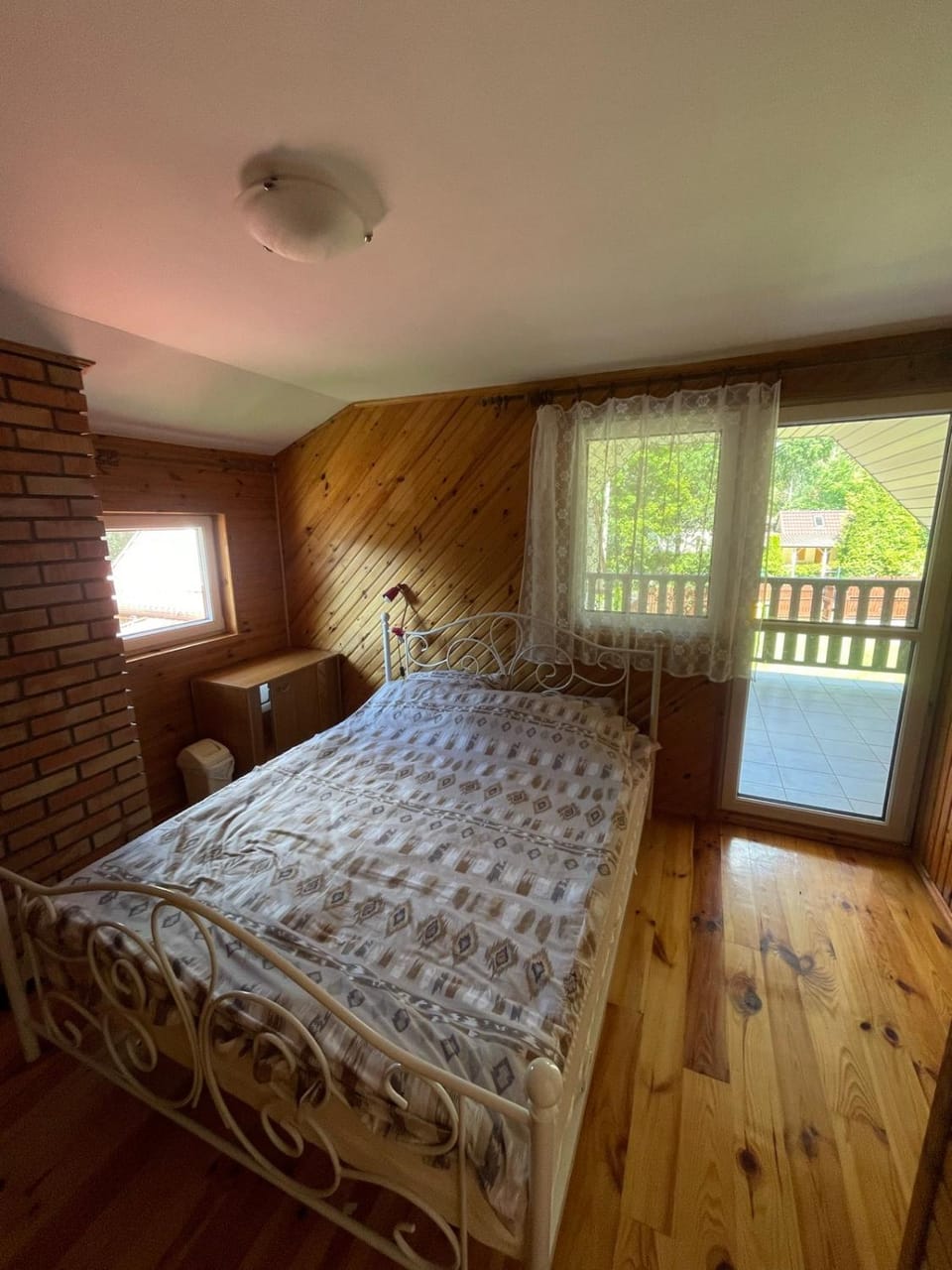 Bed, Balcony/Terrace, Photo of the whole room, Bedroom