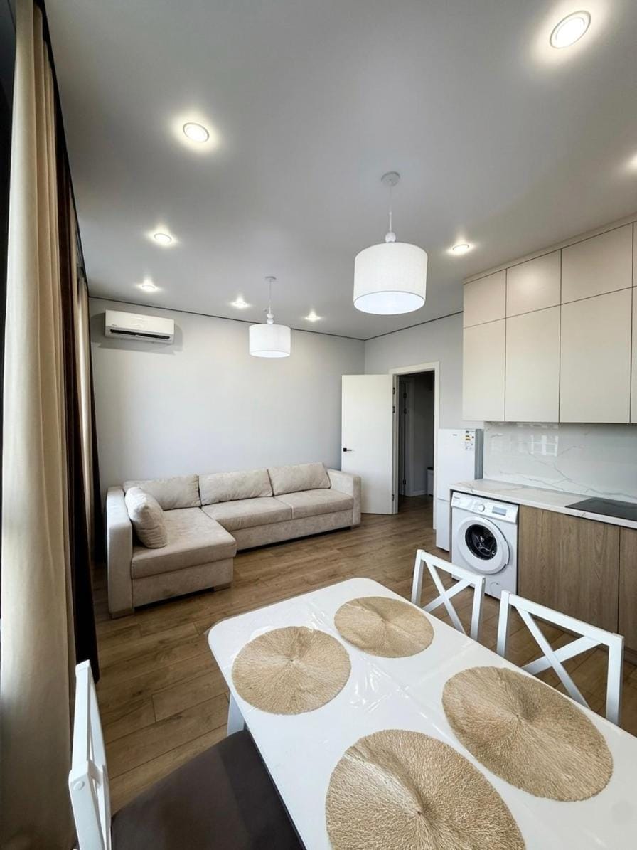 Уютные апартаменты рядом с Торговым Центром Apartment in Kazakhstan