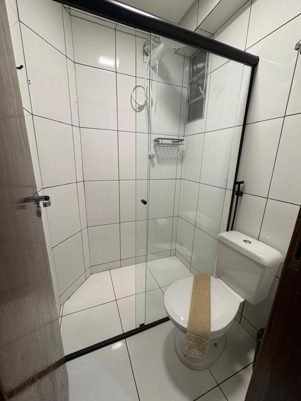 Quarto com Ar Condicionado e banheiro no centro Apartment in Montes Claros