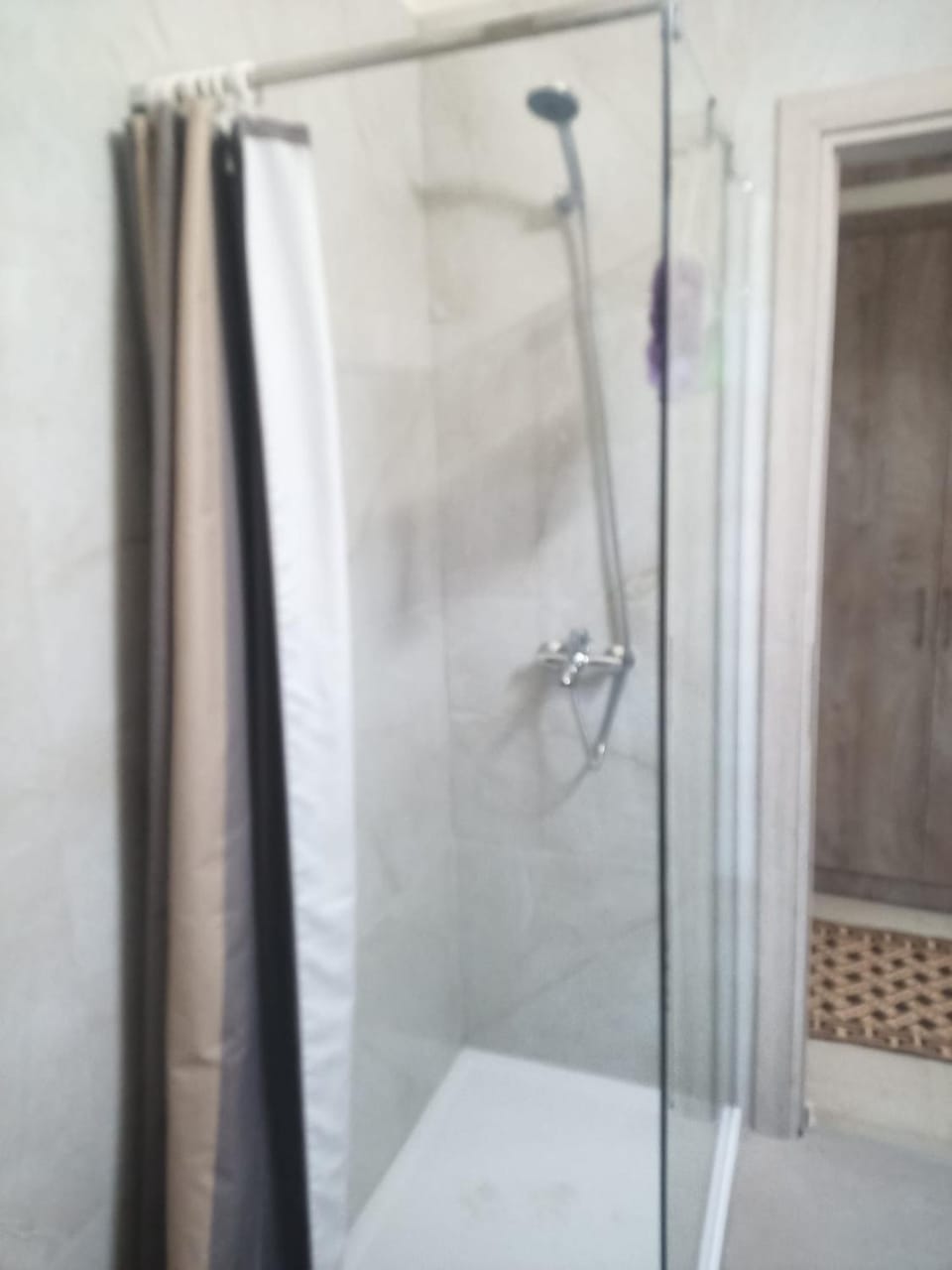 Proche CENTRE VILLE - BALCON - VUE - Calme Apartment in Greece