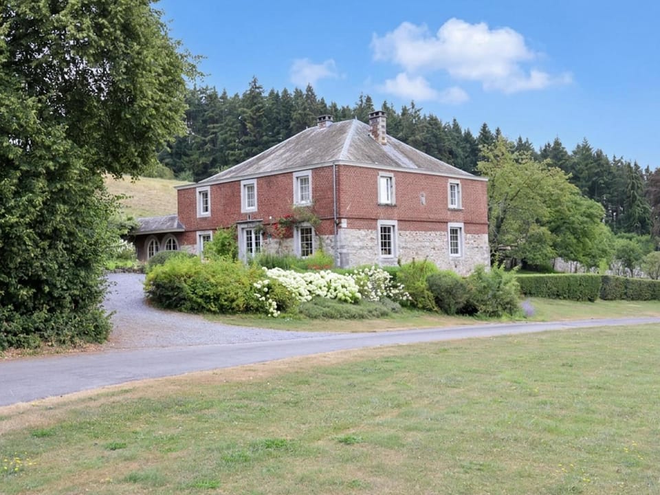 Property building, Summer