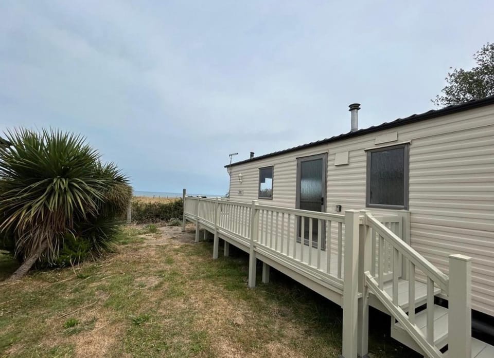 Caravan MR22 Apartment in Eastchurch