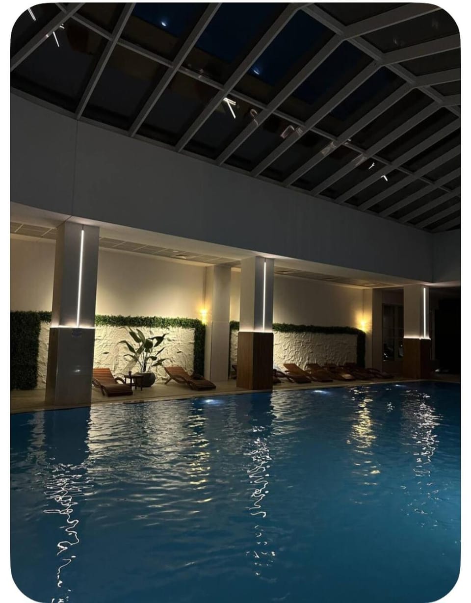 Luxury 2-Bedroom Apartment with City View Cevahir Sky City Apartment in Skopje
