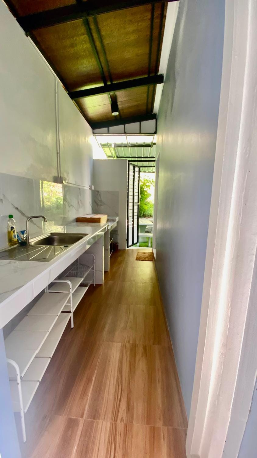 Modern 2BR House Apartment in Kamala