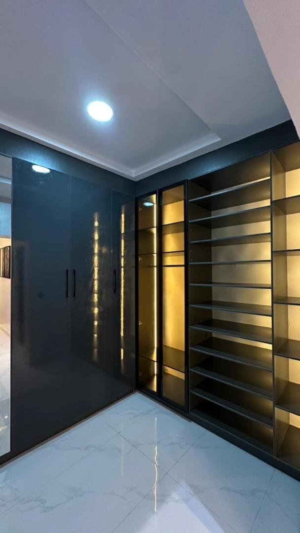 2bedroom velvet apartment 24hrs light and wifi Apartment in Lagos