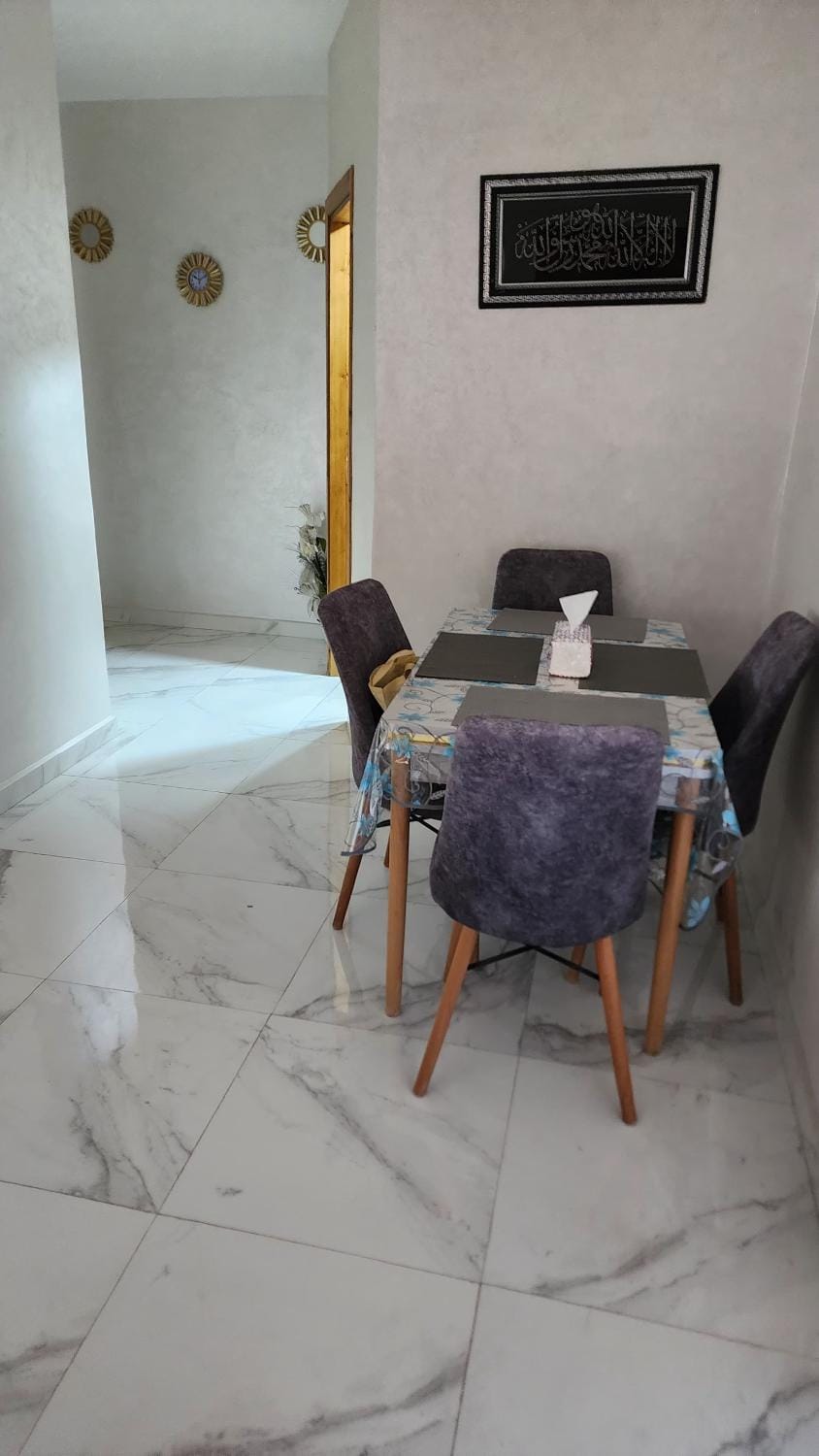 Residance Omnia 10 premier ètage imeuble 11 ain' emyer Apartment in Fes