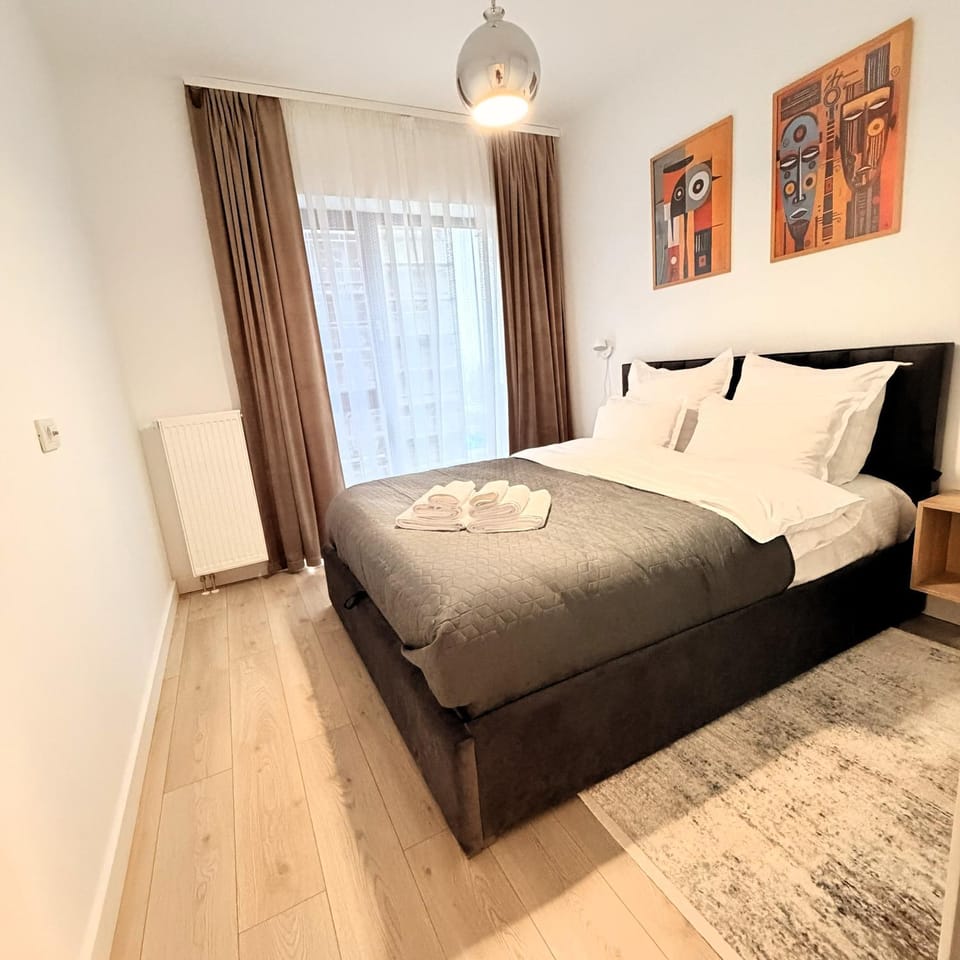 Patio, Bed, Night, Bedroom