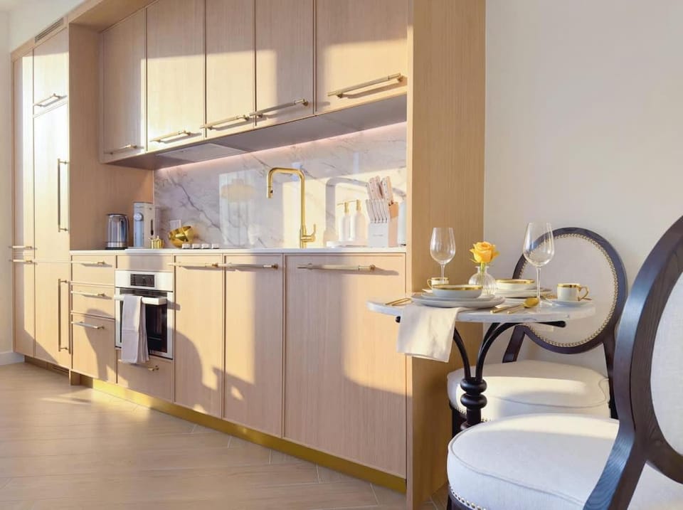 Luxury Wynwood Studio with Pool Gym & NoMad Bar House in Miami