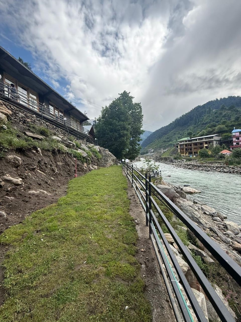 Bono Riverside Apartments Naran Apartment in Pakistan