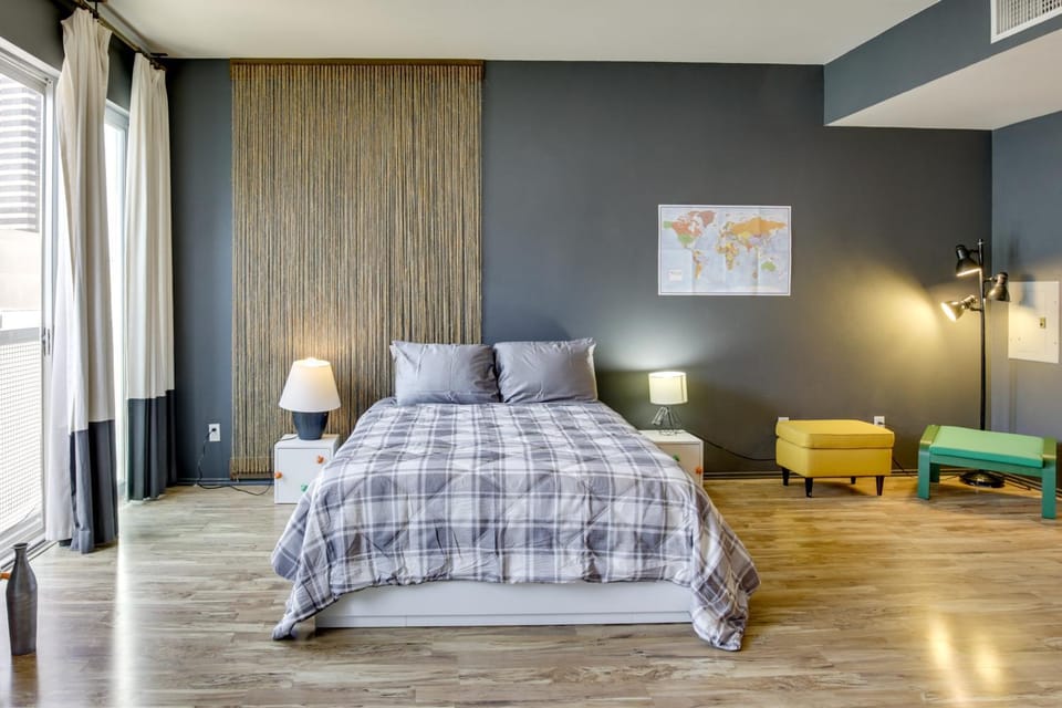 Walkable Gaslamp Quarter Studio w/ Pool & Gym Apartment in Gaslamp Quarter