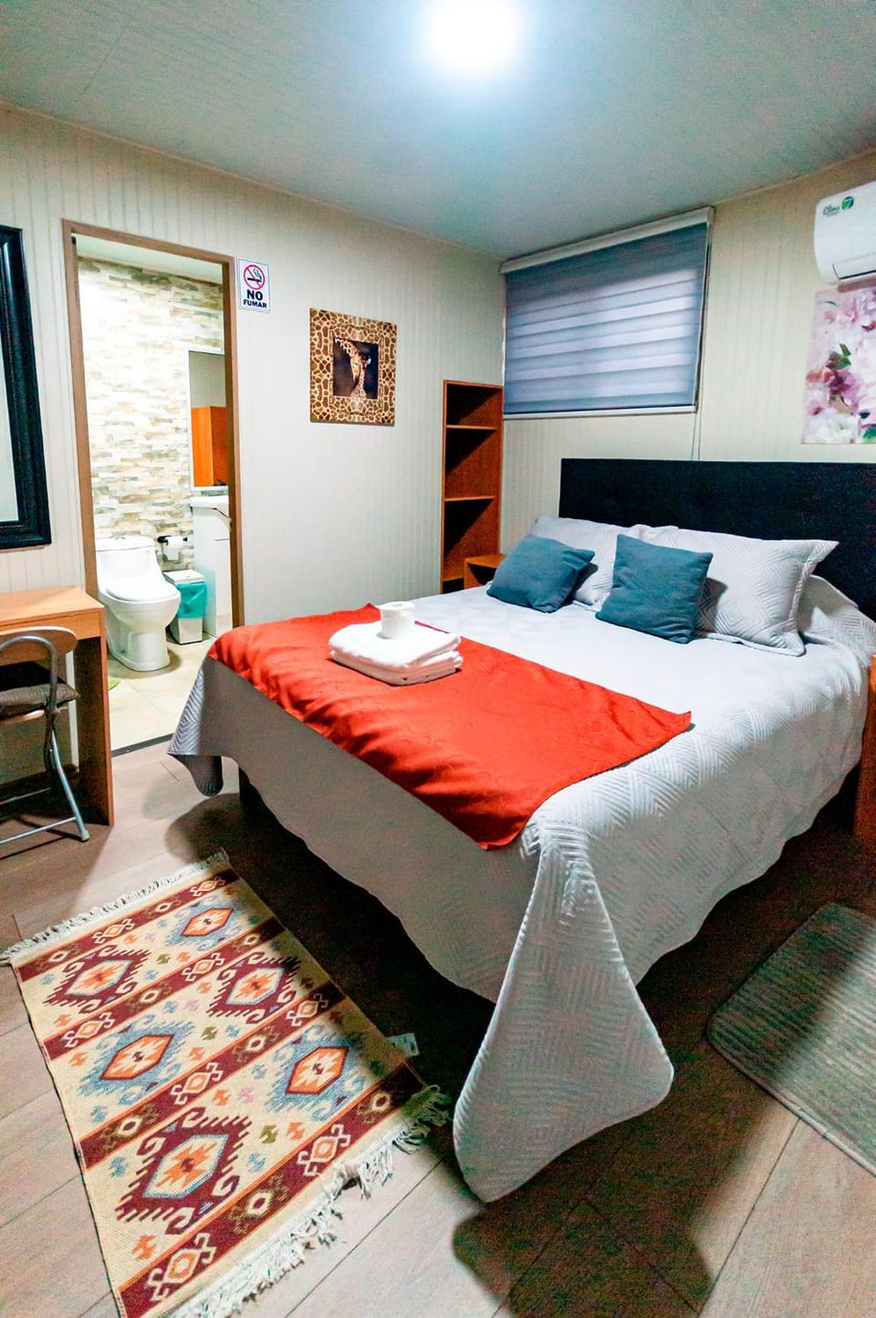 La Reina Residencial Hostel in Maule