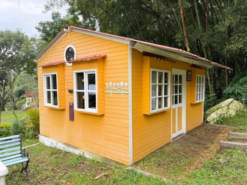 Cabañas Creation Garden - Espacio de Vida Saludable Nature lodge in Cundinamarca, Colombia