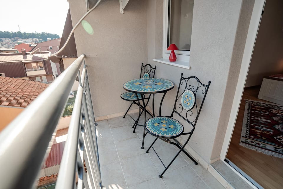 View (from property/room), Balcony/Terrace