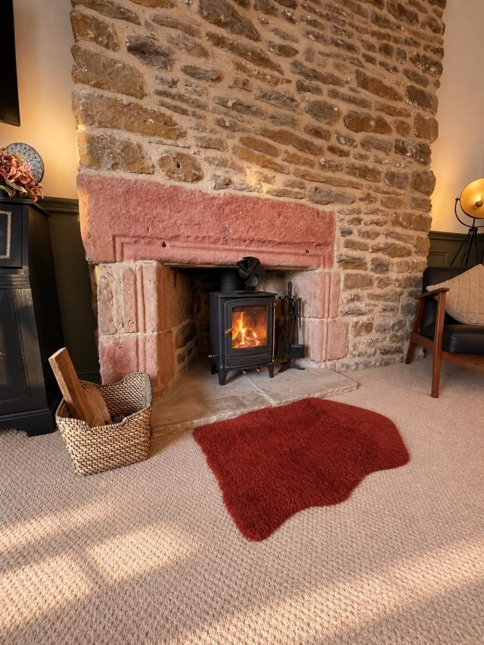 The Treasury - Boutique Cosy Peak District Retreat Apartment in High Peak District