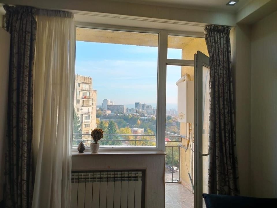 Квартира в Тбилиси Apartment in Tbilisi, Georgia