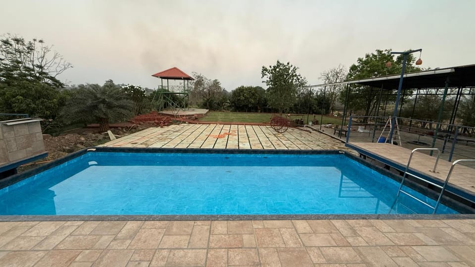 Whistling Winds Farm Stay in Maharashtra