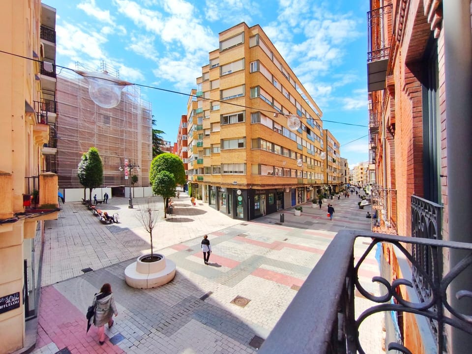 Apartamentos Mantería Lacort, Valladolid Apartment hotel in Valladolid