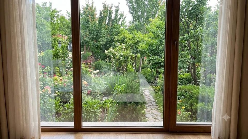 Garden, Garden view