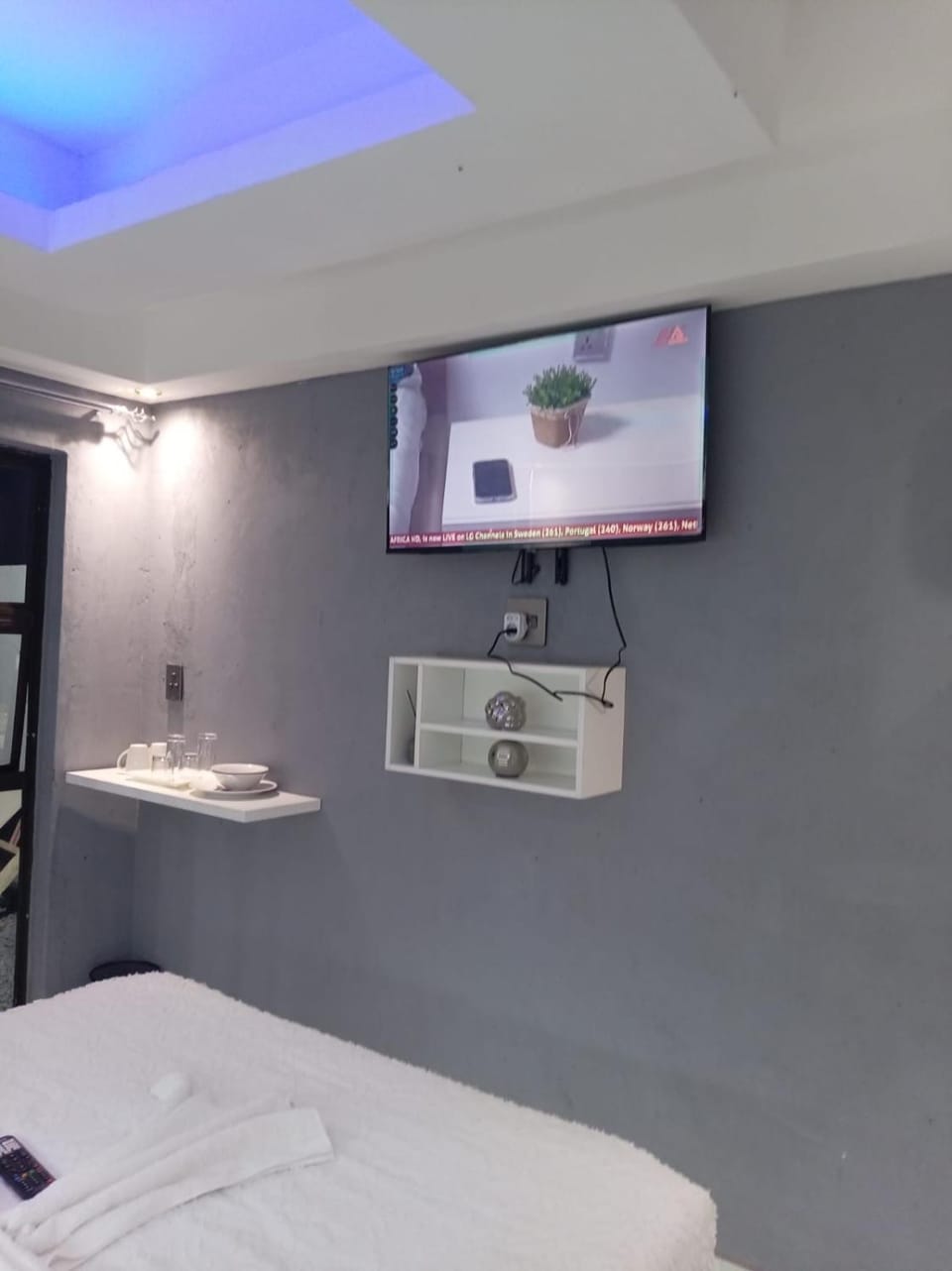 Golden Highway Guesthouse Sharpville Bed and Breakfast in Gauteng