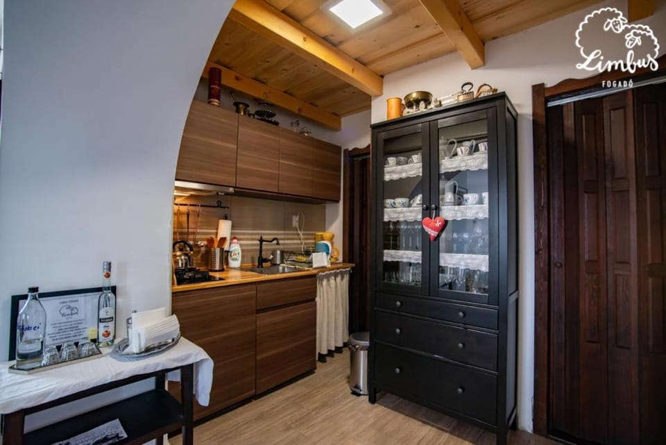 Limbus Fogadó Bed and Breakfast in Hungary