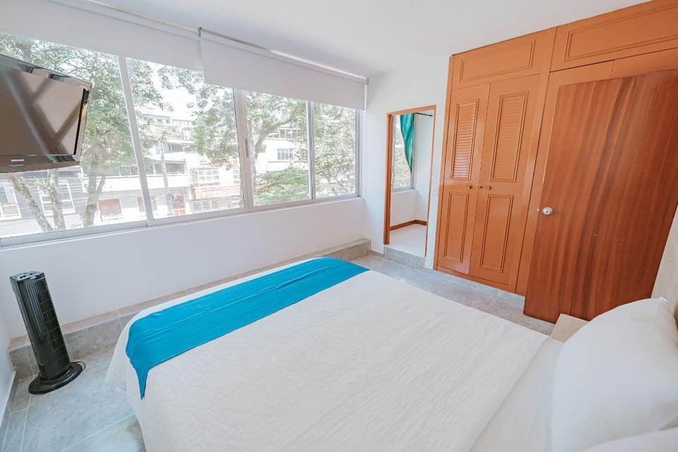 Bed, Photo of the whole room, Bedroom, wardrobe
