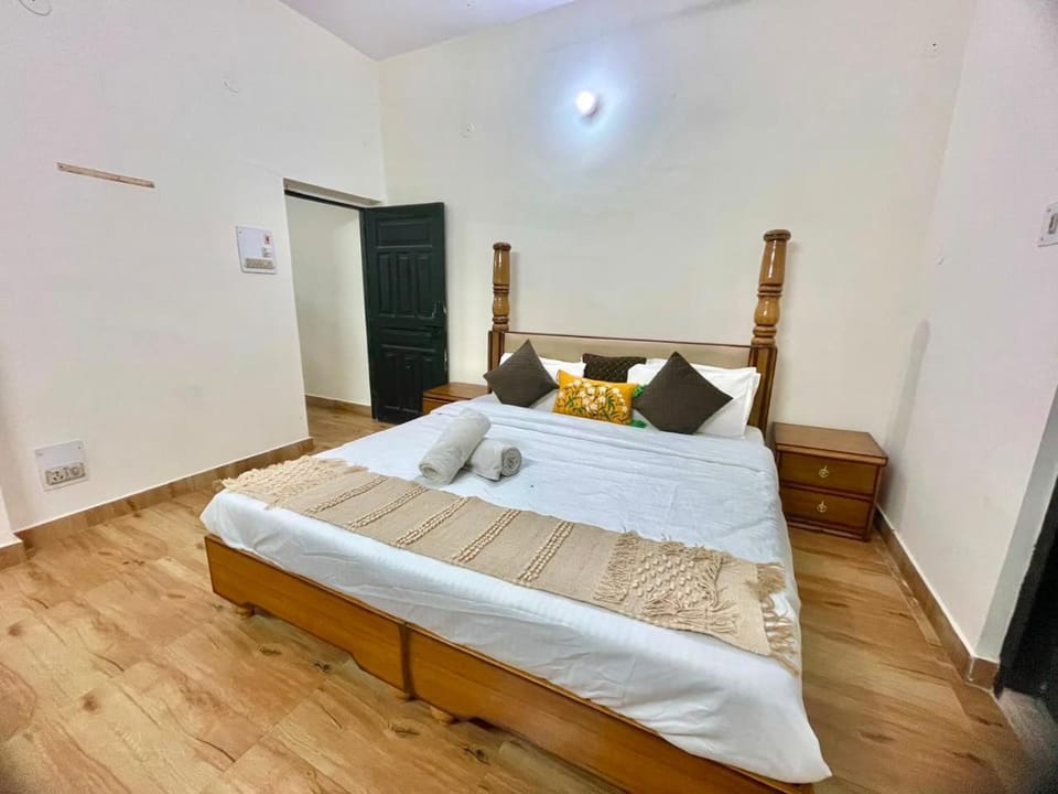 Land Chaster Kasauli Vacation rental in Himachal Pradesh