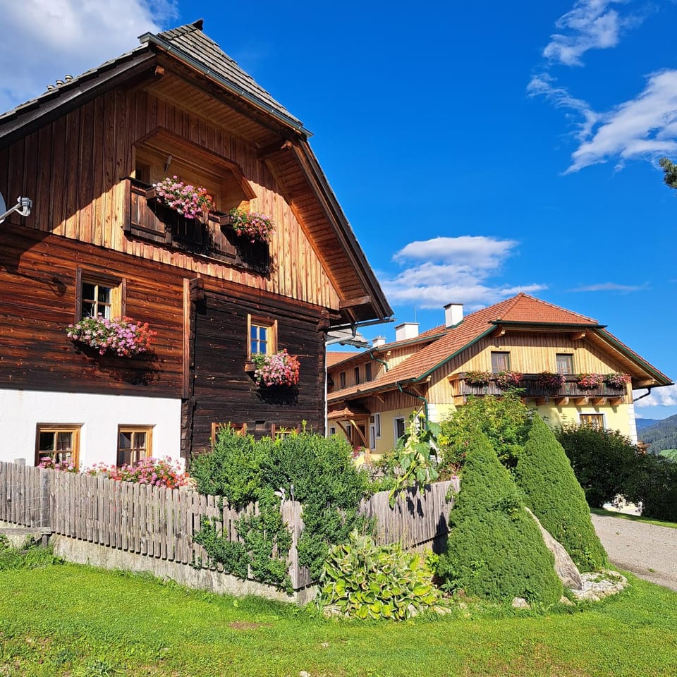 Ferienwohnung Familie Sigl - Rotlechner Apartment in Styria