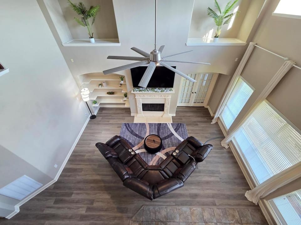 Cozy Home in Houston with heated pool and hot tub Villa in Pearland