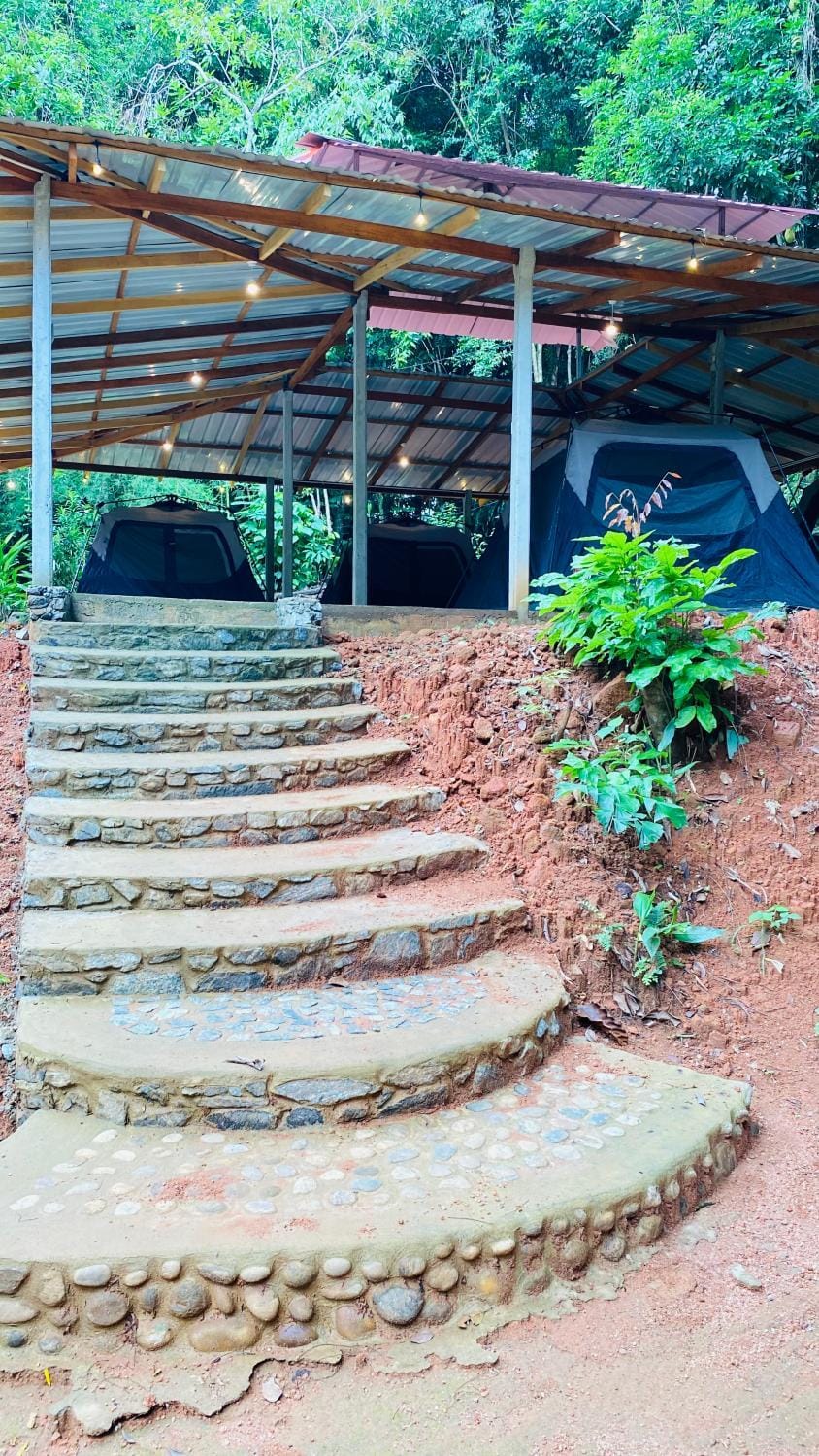 Seravelle Adventure Camping Luxury tent in Sri Lanka