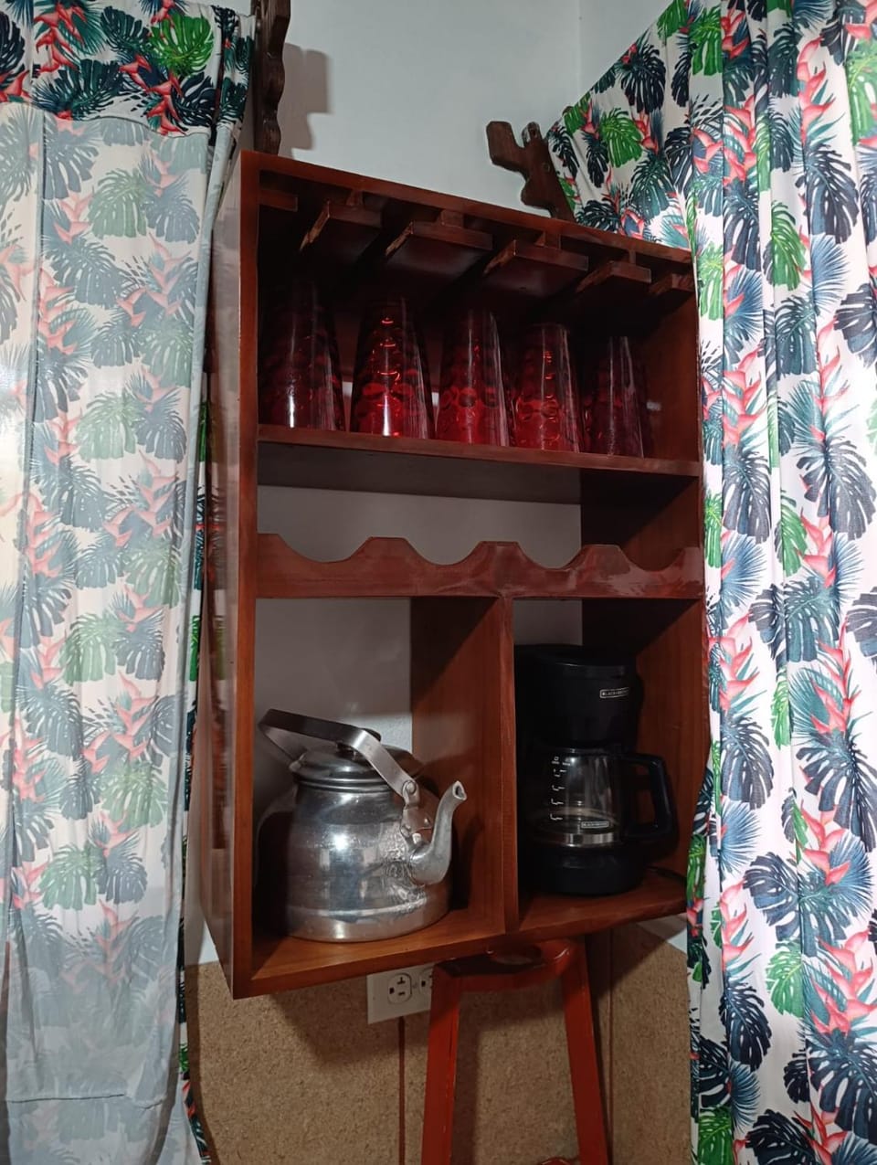 Coffee/tea facilities