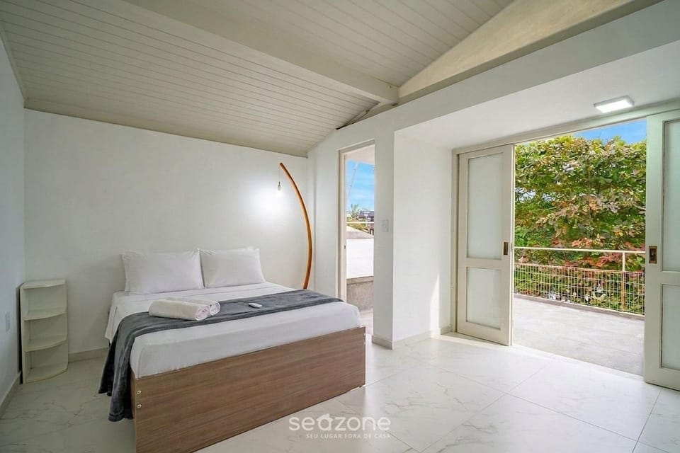 Bed, View (from property/room), Balcony/Terrace, Bedroom