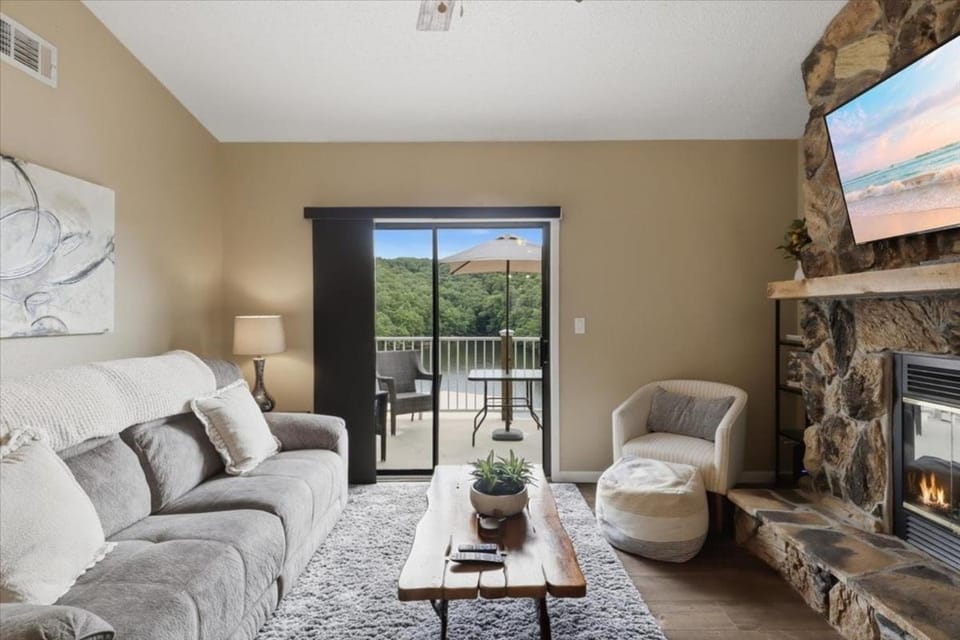 Patio, TV and multimedia, Living room, Seating area