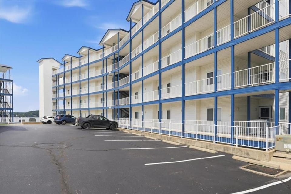 Property building, Day, Parking