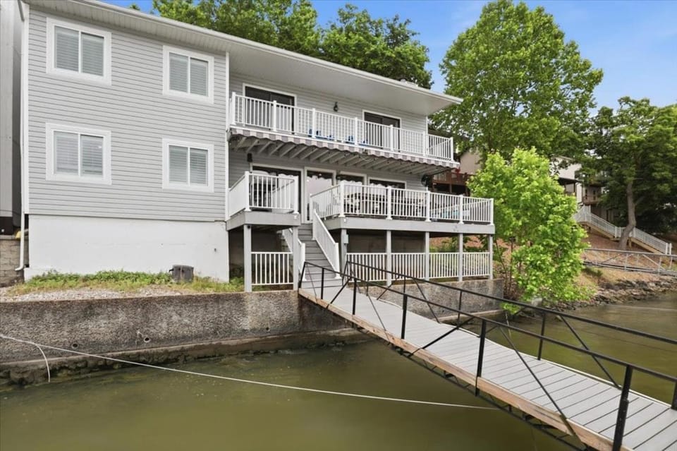 Property building, Lake view, River view