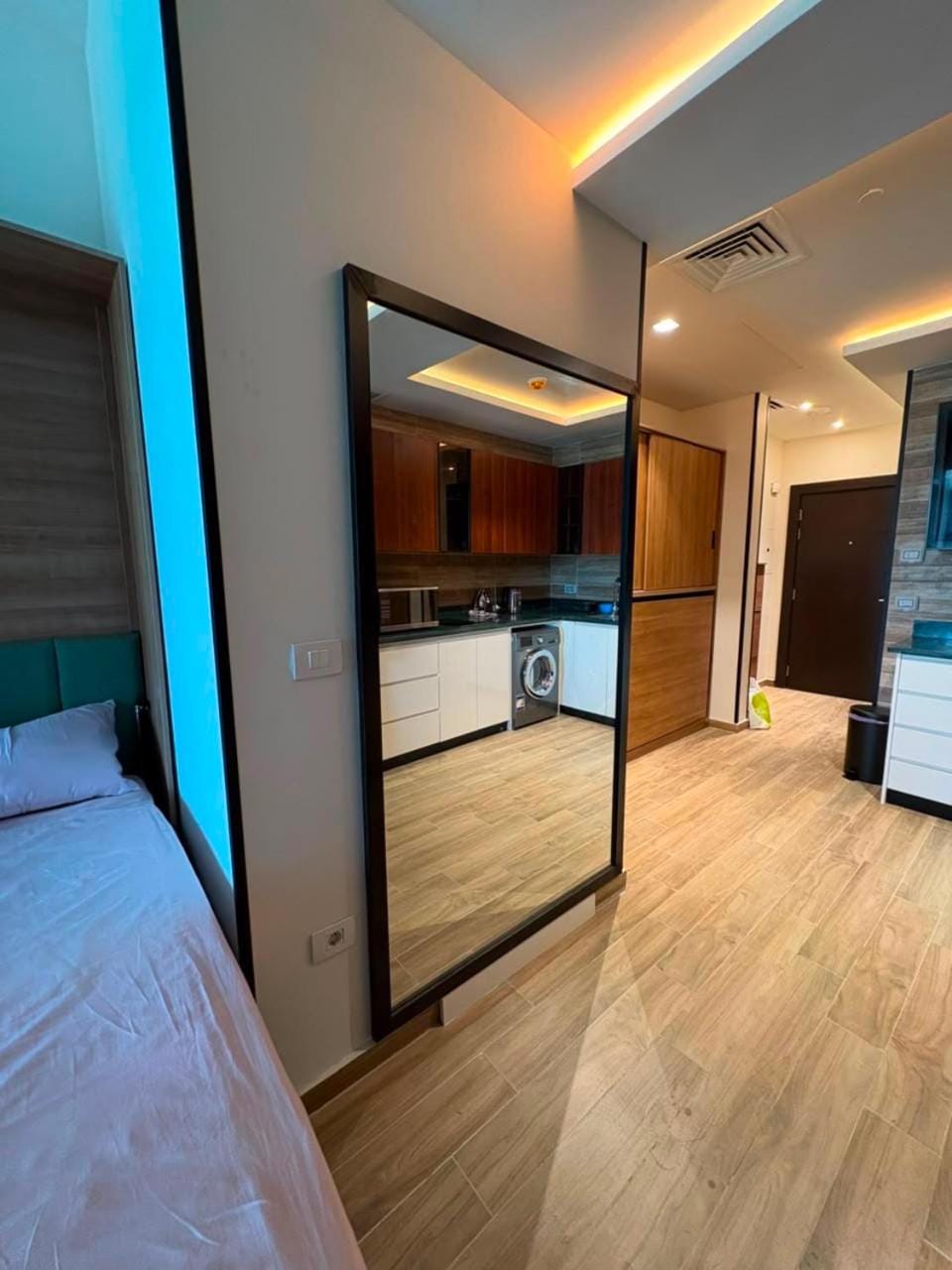 استديو رويل أبراج العالمين Apartment in Egypt