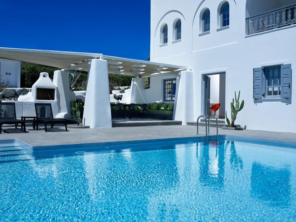 Property building, Patio, BBQ facilities, Swimming pool