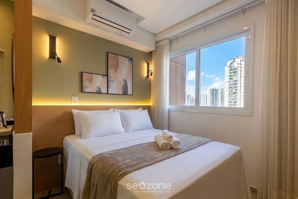 Bed, Bathroom, Bedroom, City view