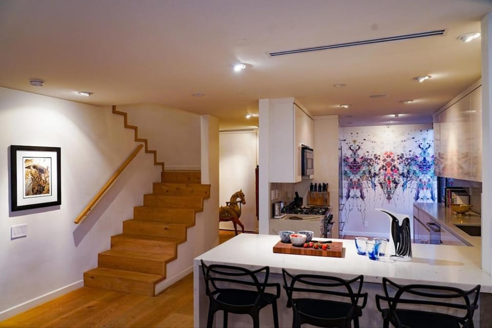 Breakfast, kitchen